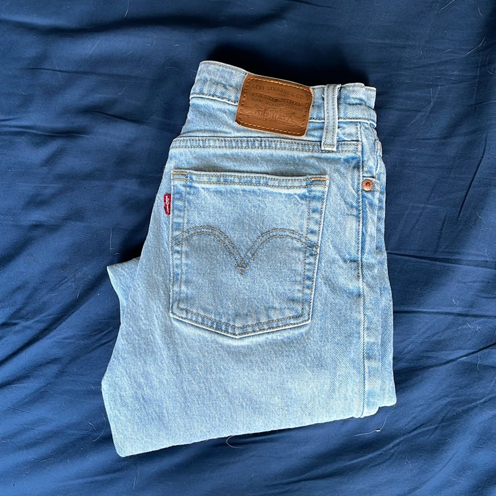 Levi’s wedgie ankle